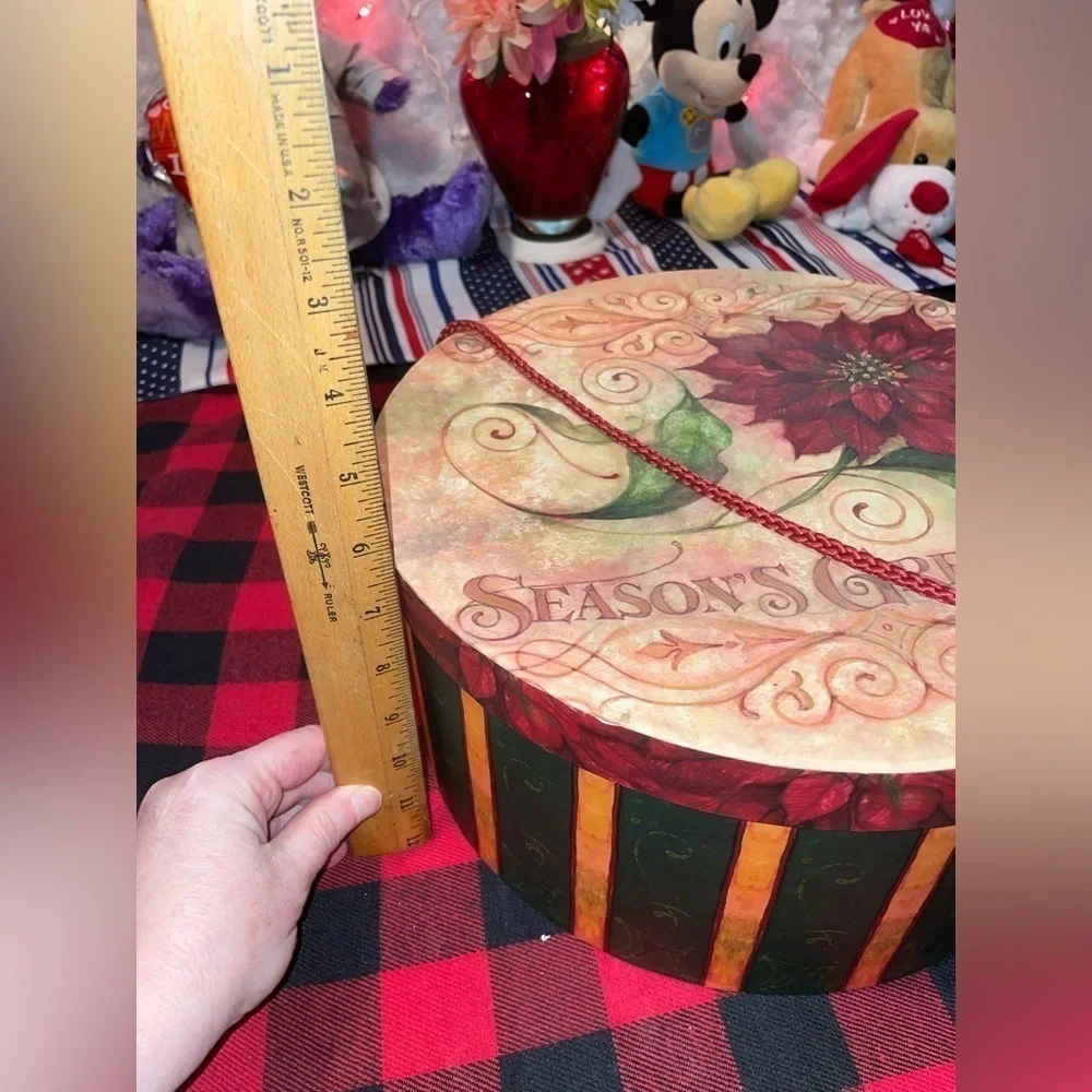 NWT “Seasons Greetings” 37”around GIFT/Storage Container Grannycore gift cookies